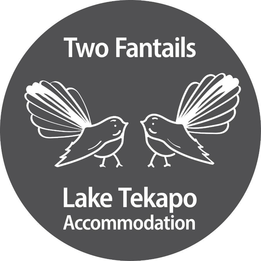 Вилла Two Fantails - Mountain Views Лейк-Текапо Экстерьер фото